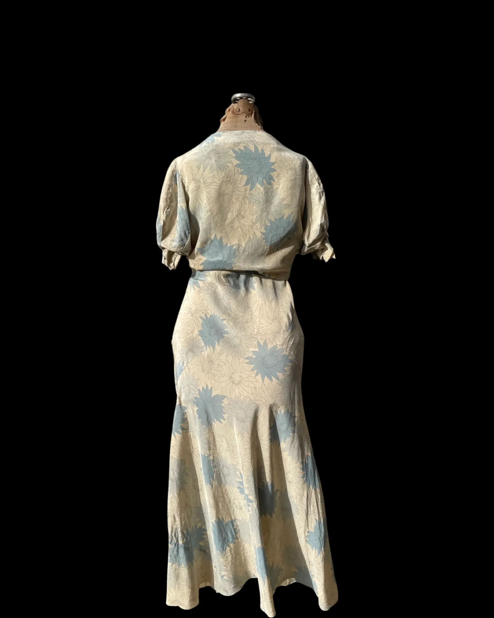 1930s Two Pice Large Scale Floral Puff Sleeve Silk Crepe Dress Set