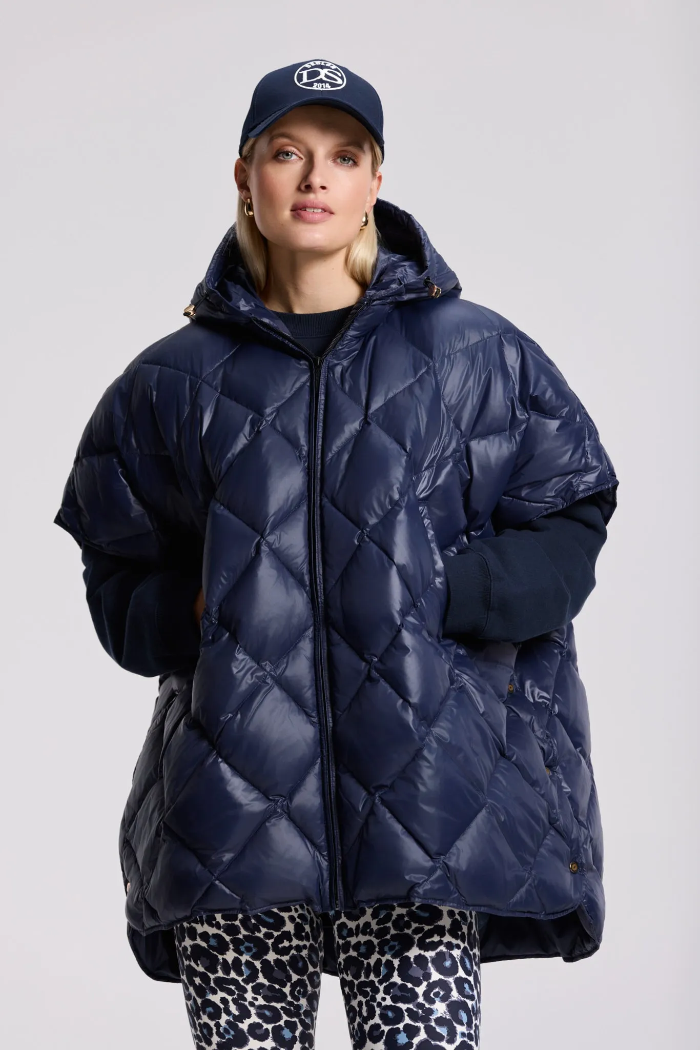 Carice Cape | Navy