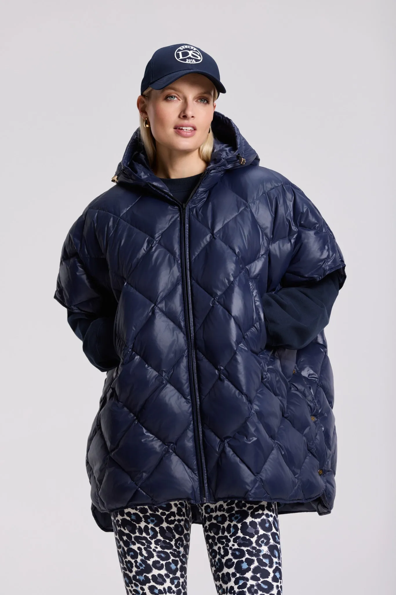 Carice Cape | Navy