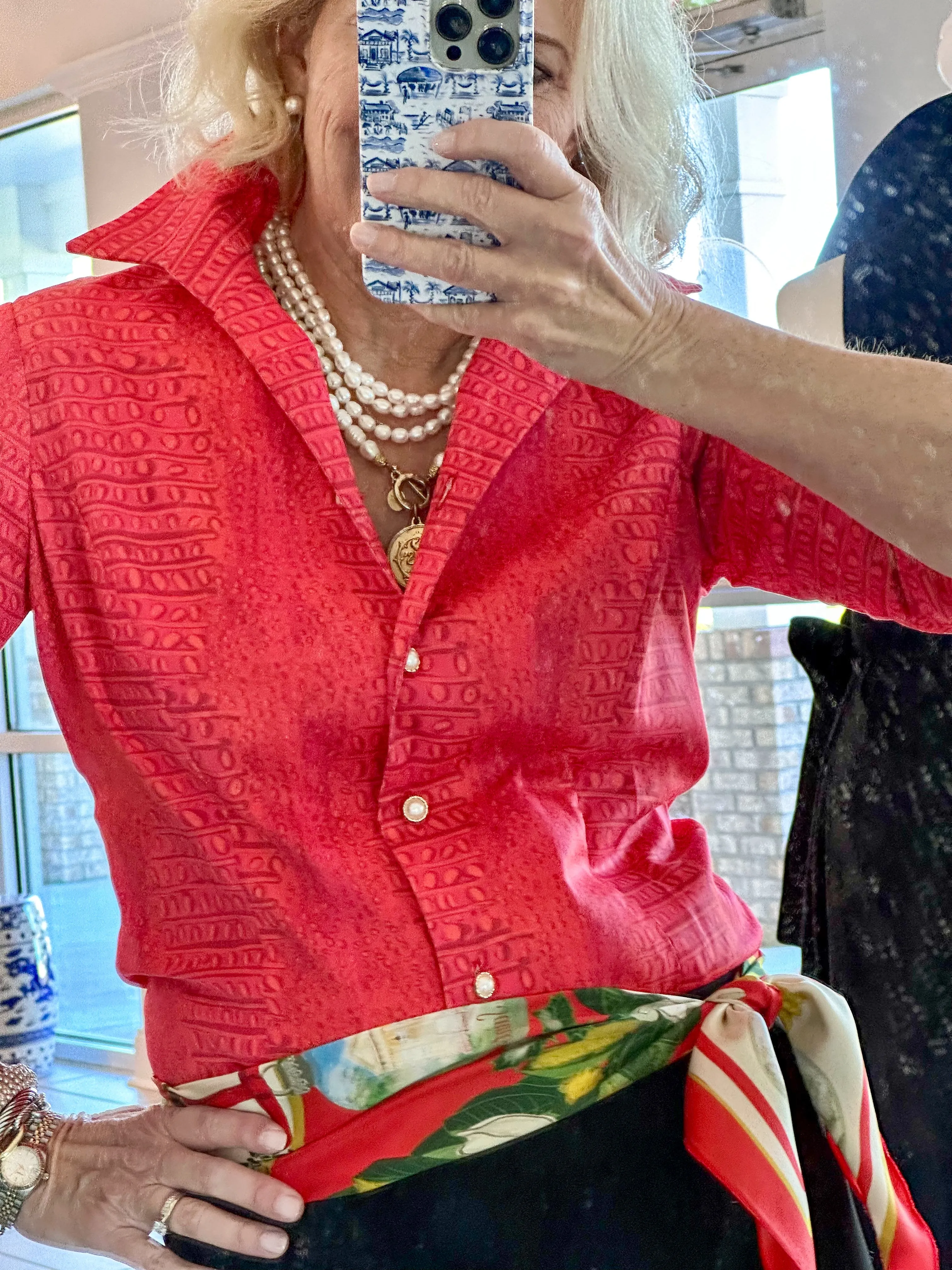 DeBordieu Shirt in Red Gator