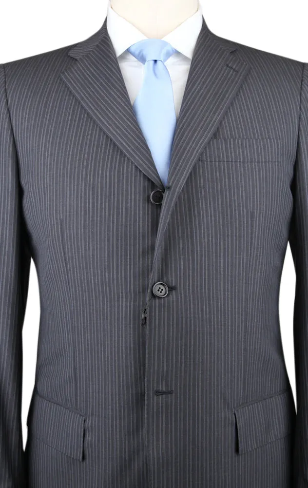 Kiton Charcoal Gray Suit – Size: 44 US / 54 EU