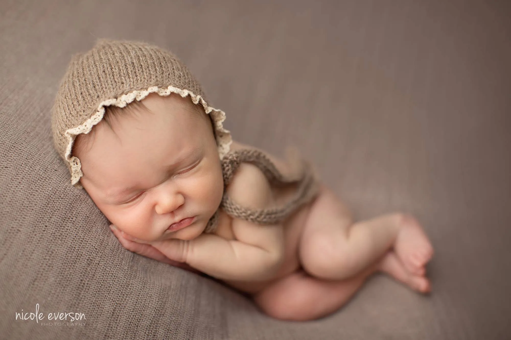 Lace edge NB bonnet alpaca with matching wrap Newborn Baby photo props knitted ties
