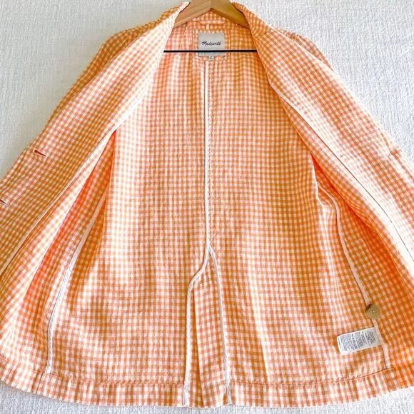 Madewell linen blazer.