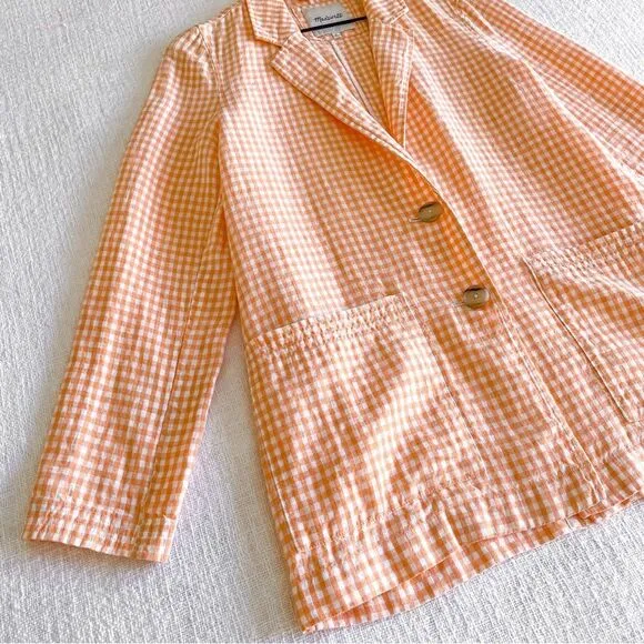 Madewell linen blazer.